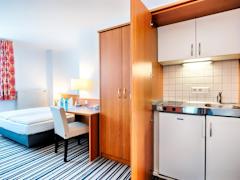 Zimmerbild 9